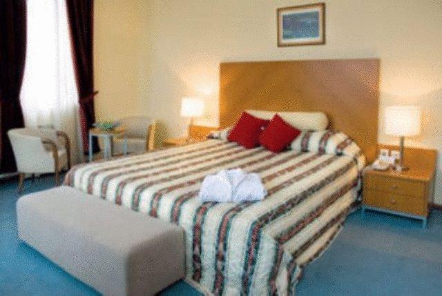 Hotel Tcc Plaza Üsküp Dış mekan fotoğraf