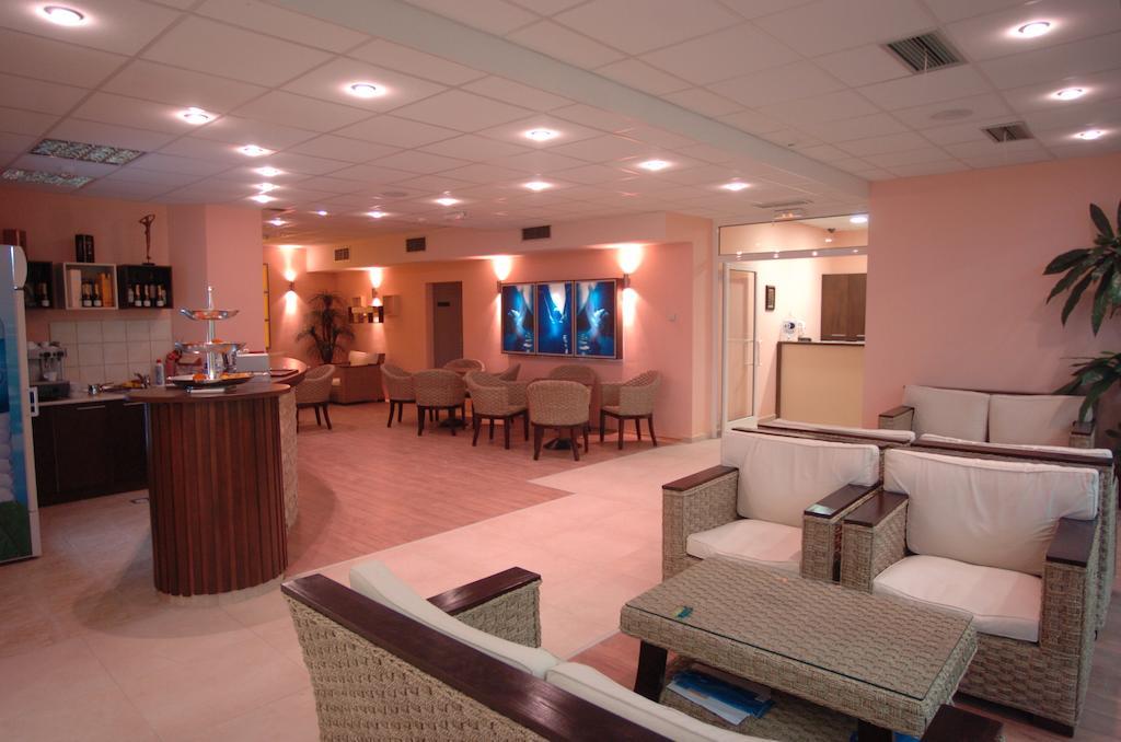 Hotel Tcc Plaza Üsküp Dış mekan fotoğraf
